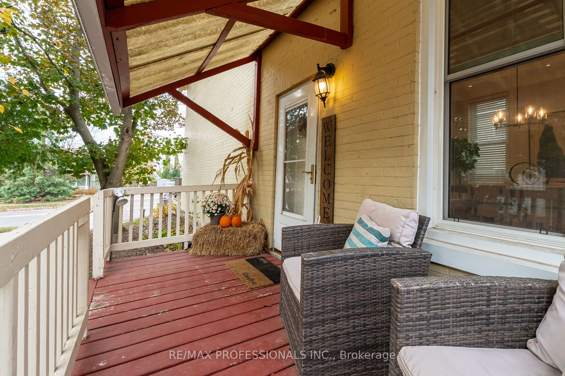 5027 Old Brock Road