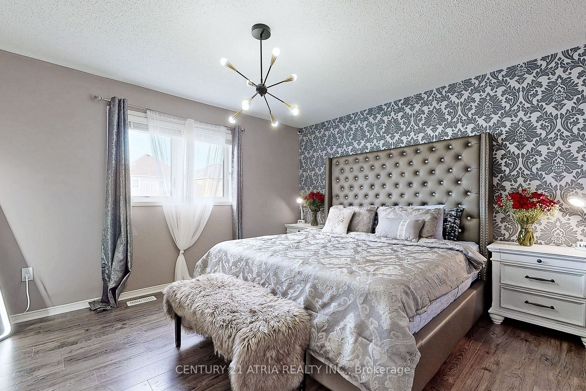 1165 Edward Bolton Cres