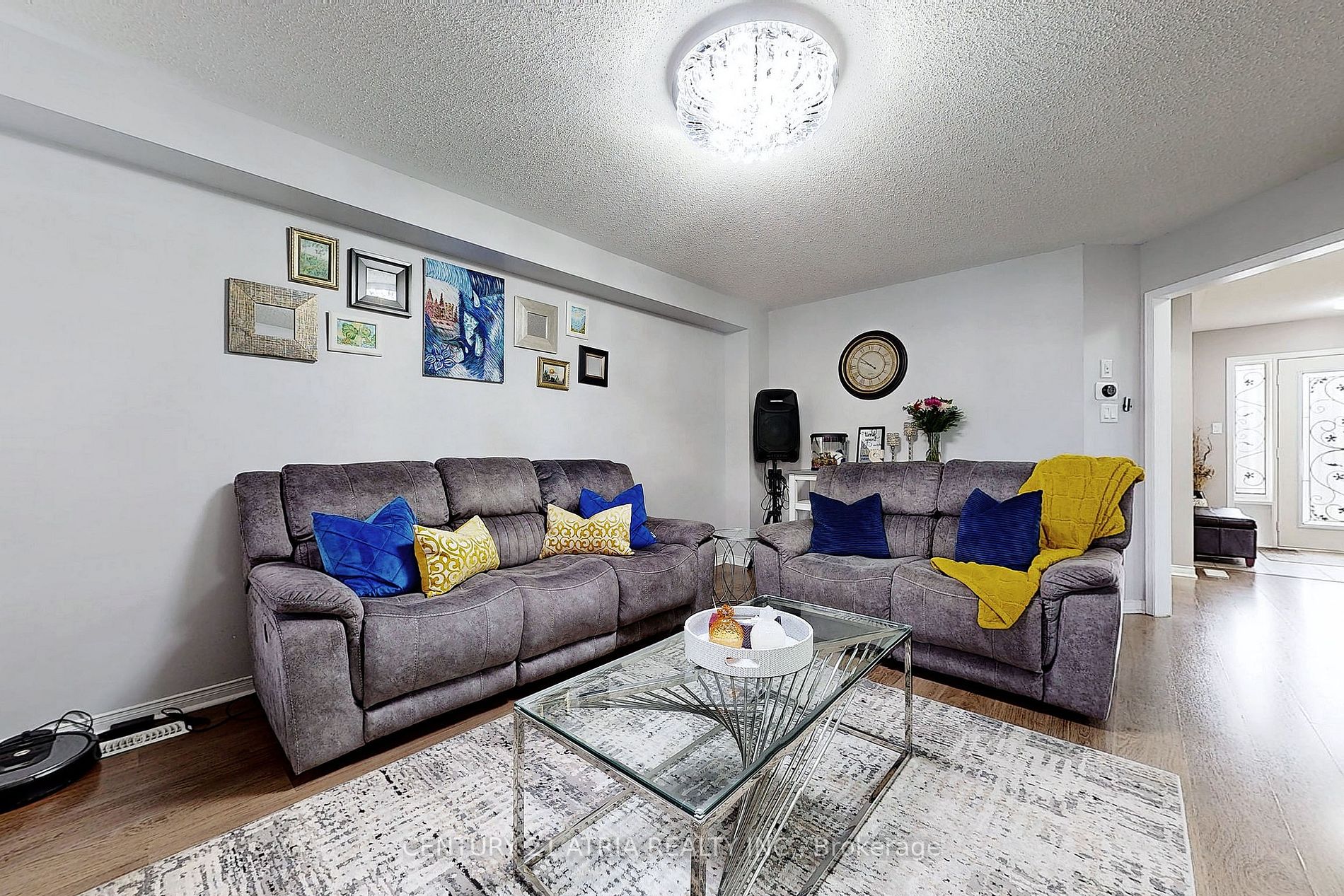 1165 Edward Bolton Cres