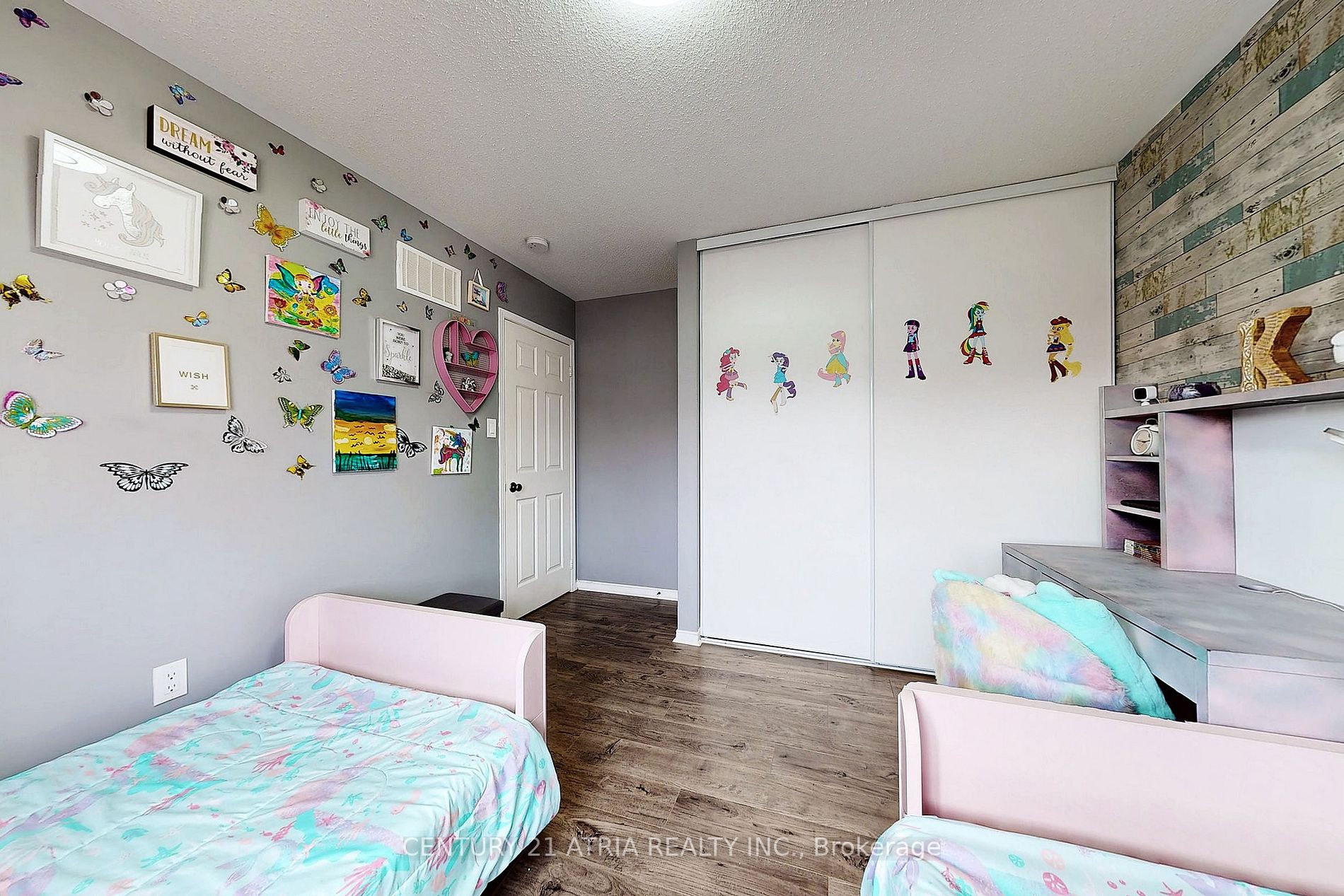 1165 Edward Bolton Cres