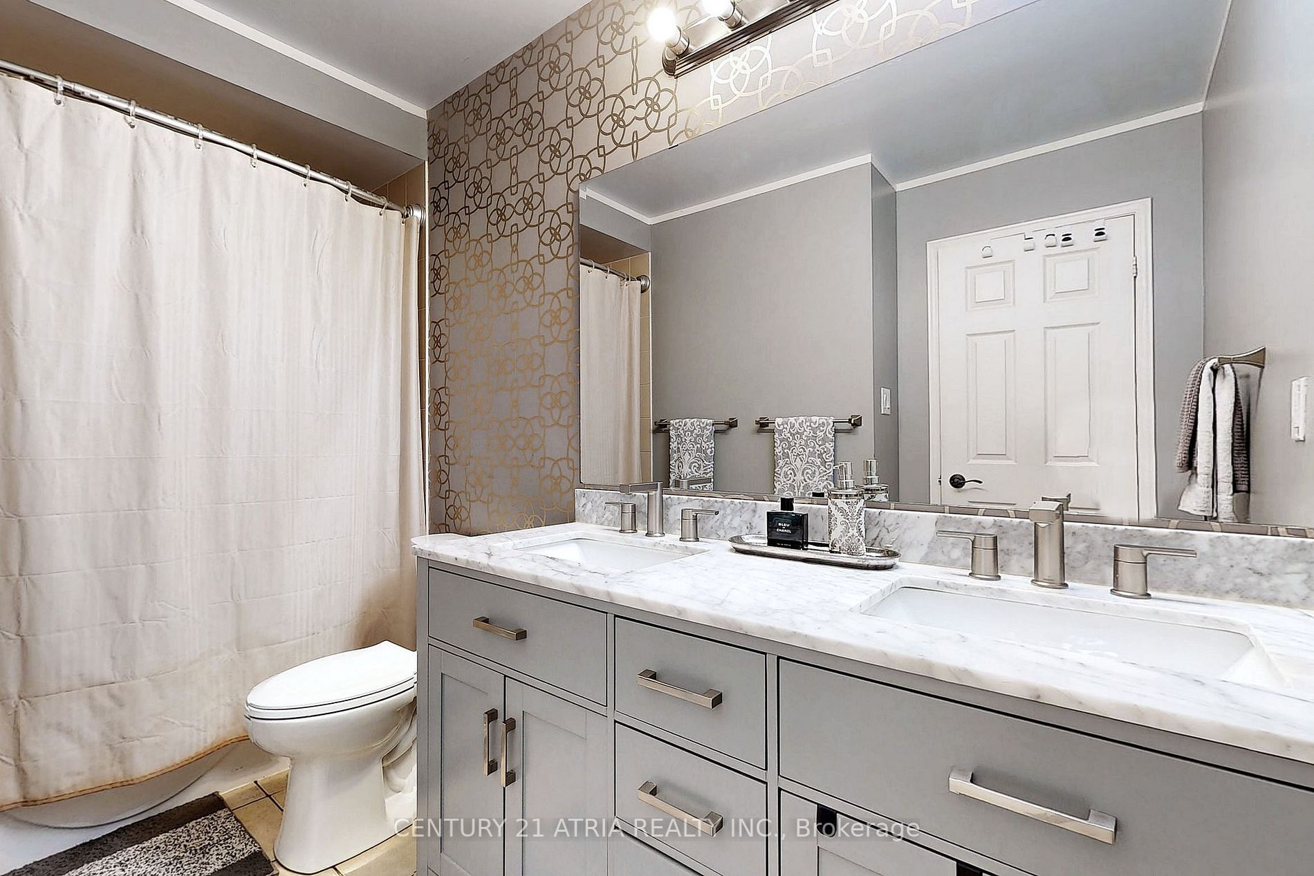 1165 Edward Bolton Cres