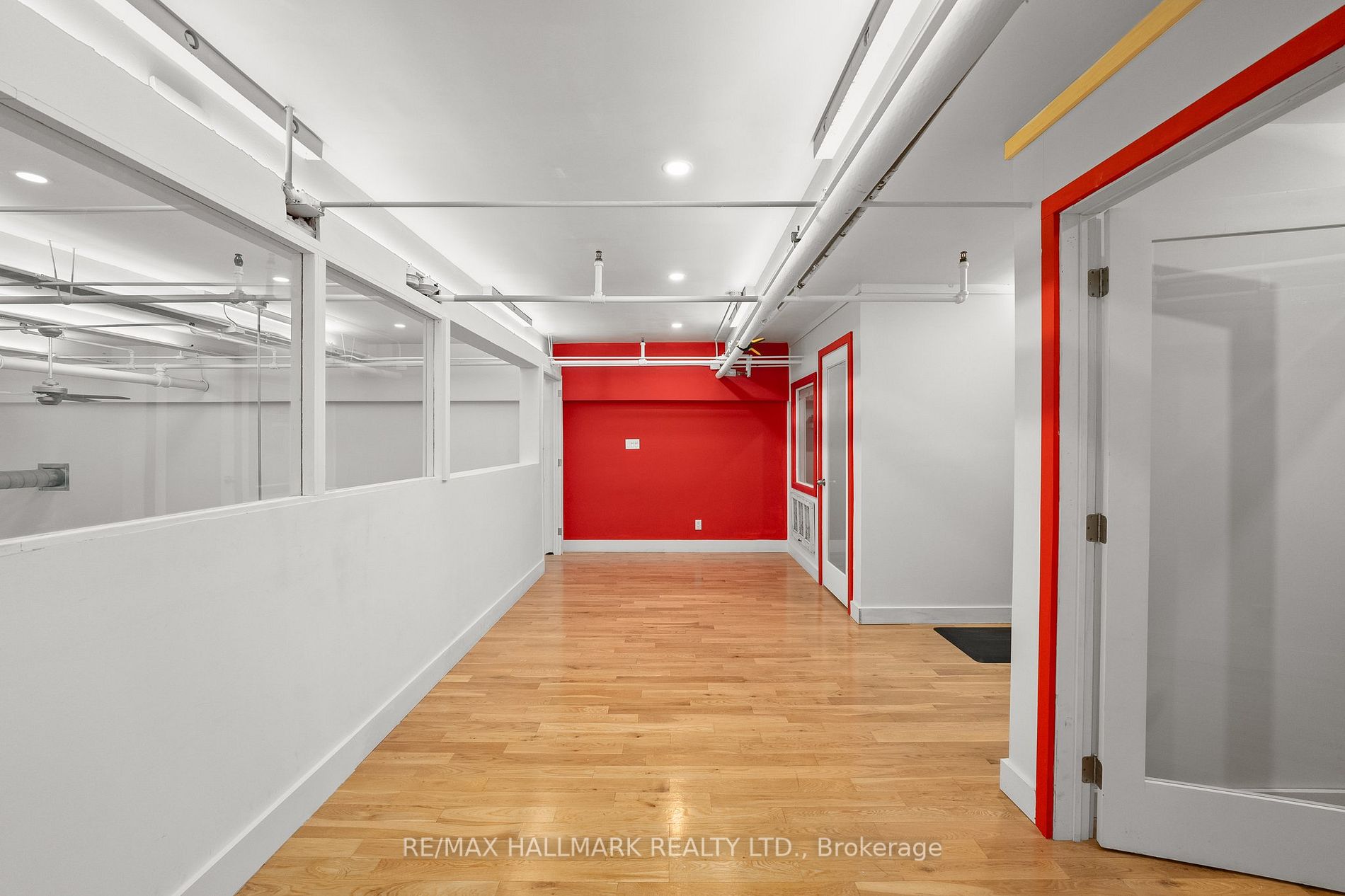 1159 Dundas St E, #156