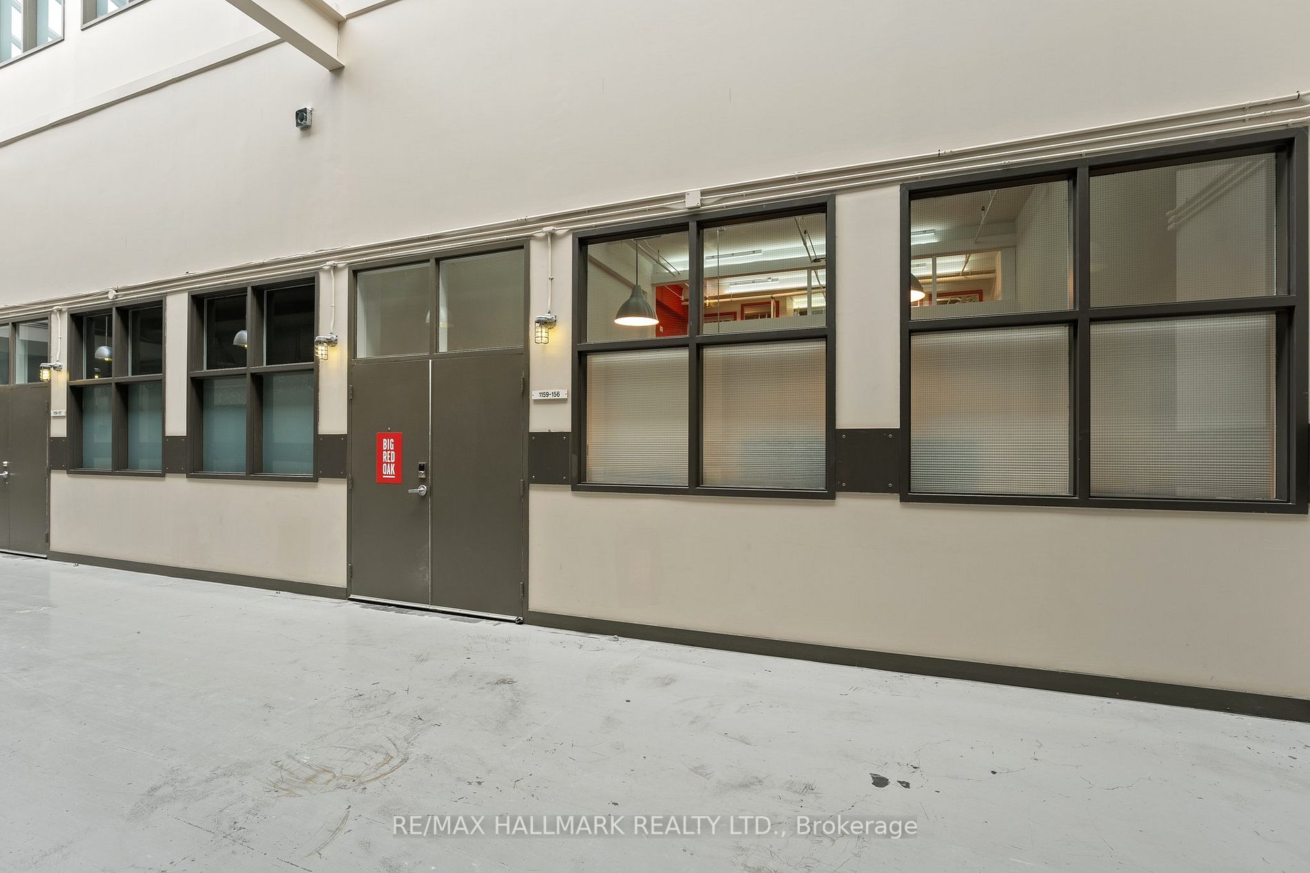 1159 Dundas St E, #156