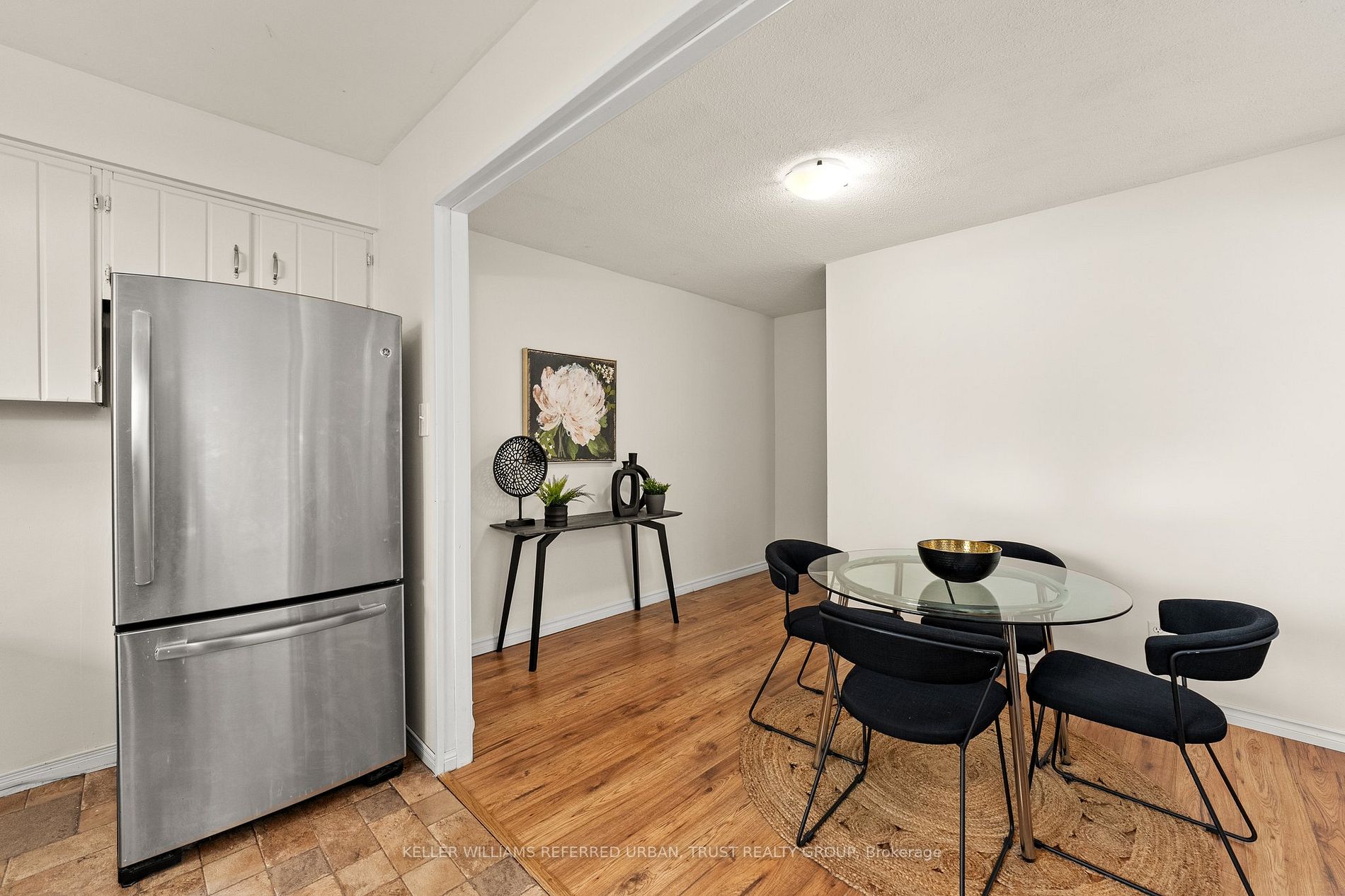 1100 Oxford St, #3