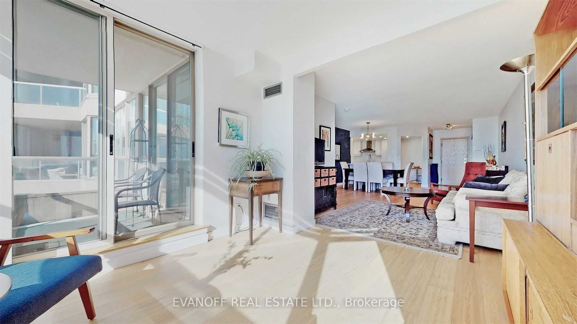 20 Guildwood Pkwy, #810