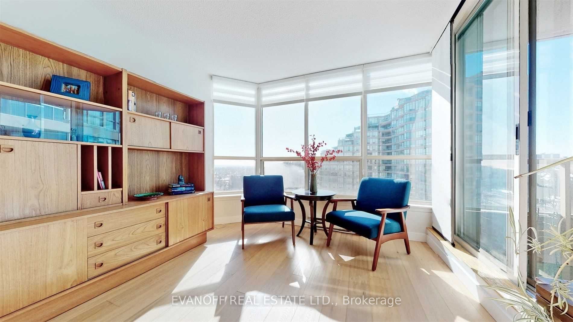 20 Guildwood Pkwy, #810