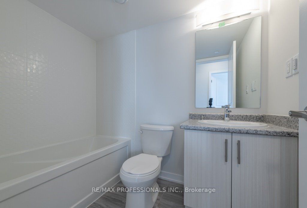 1460 Whites Rd, #324