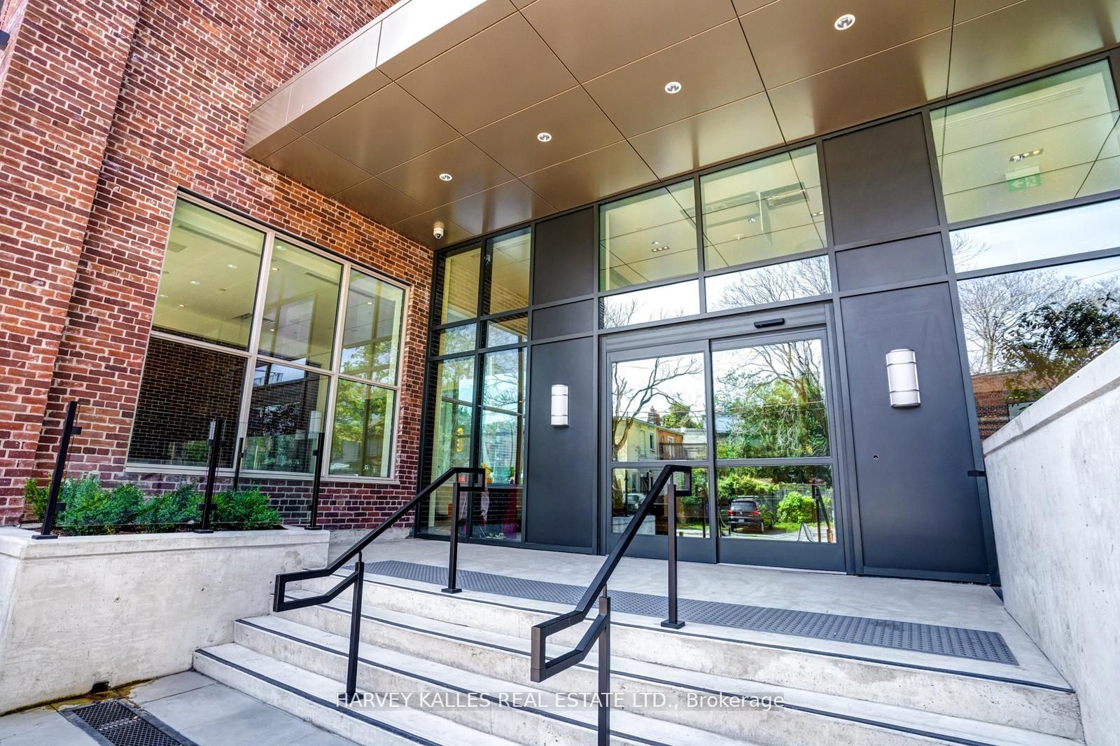 150 Logan Ave, #703