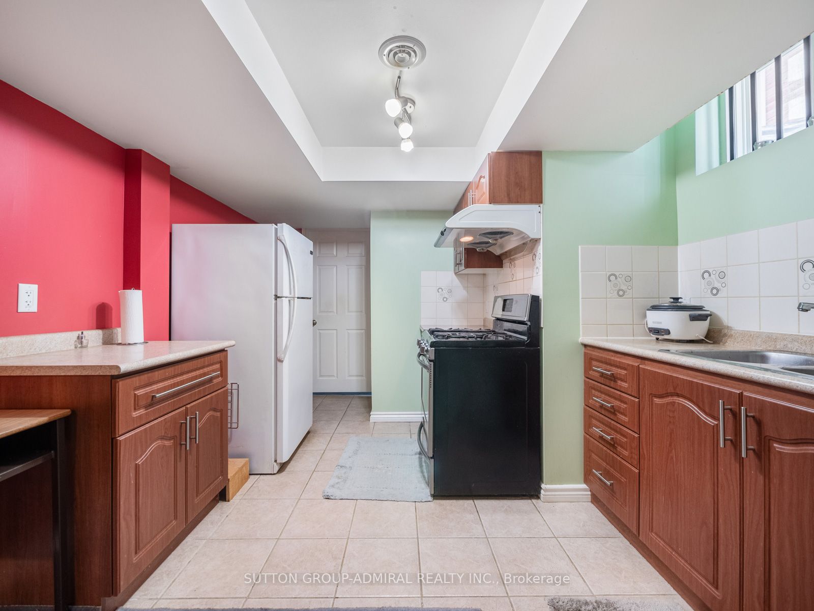 82 Vivian Rd