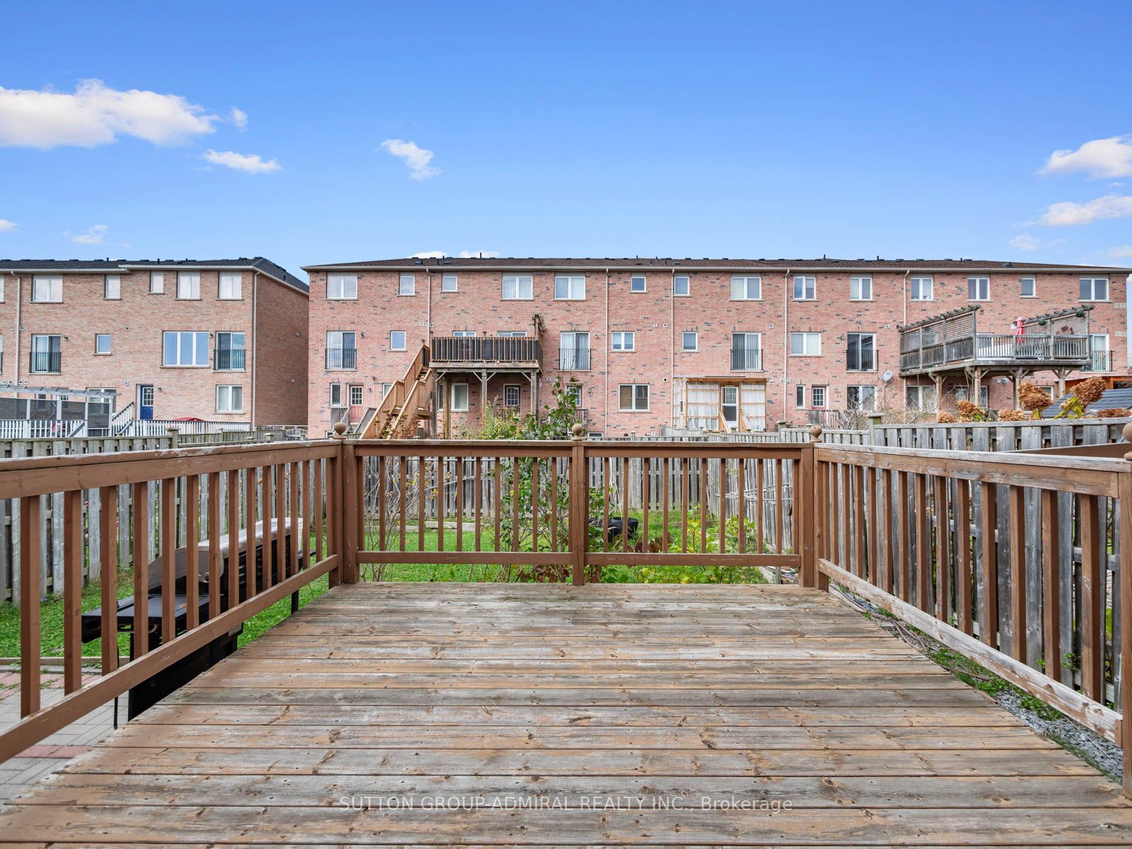 82 Vivian Rd