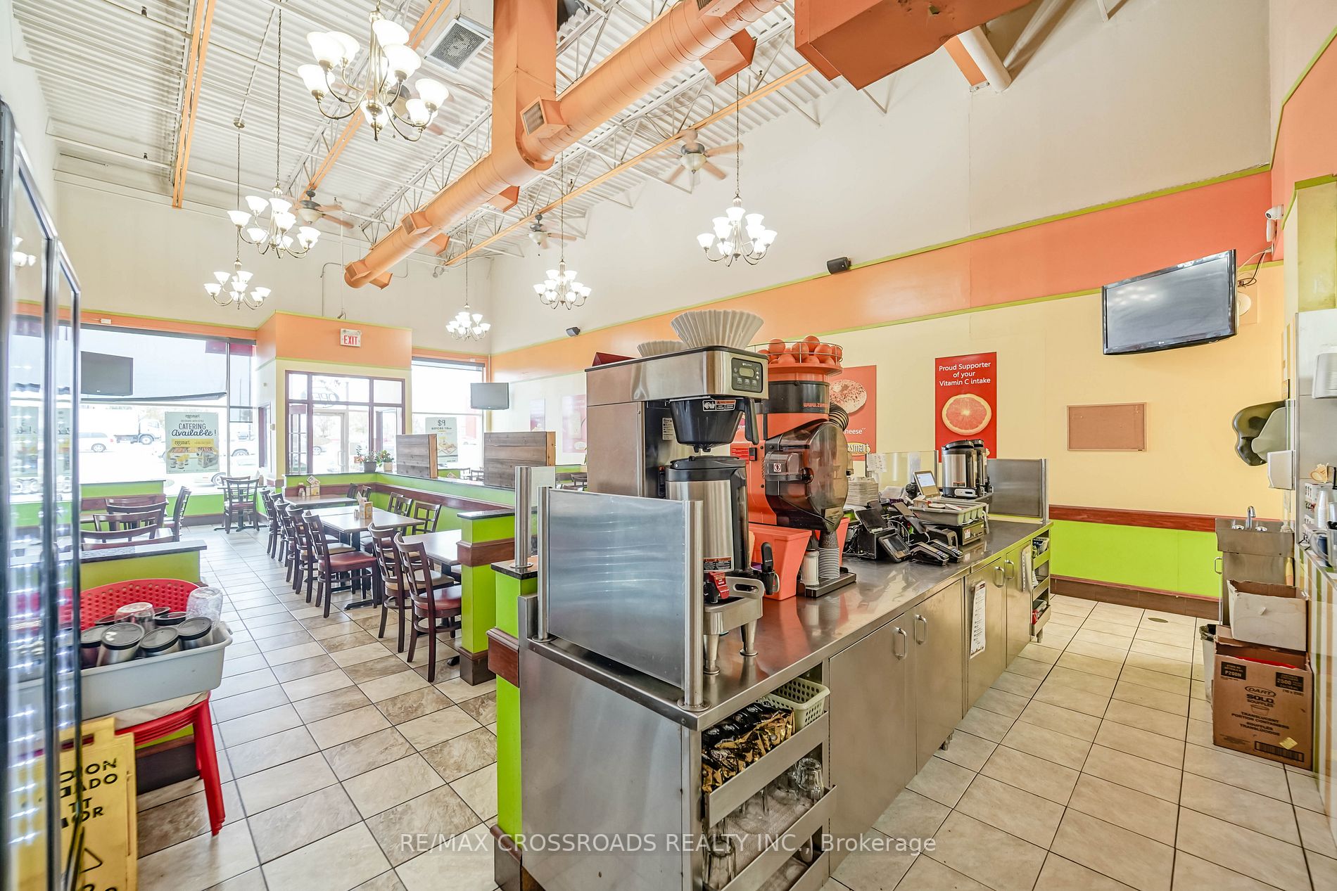 617 Victoria St W, #Suite 8
