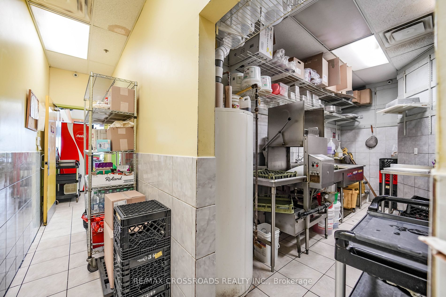 617 Victoria St W, #Suite 8