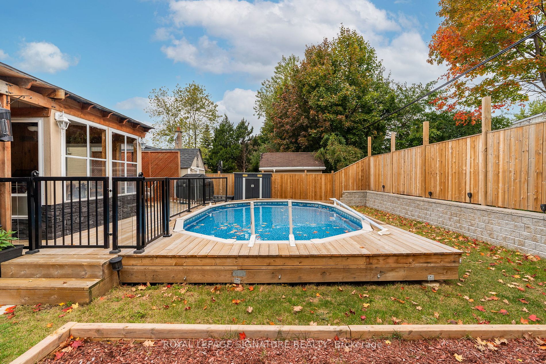 920 Greenwood Cres