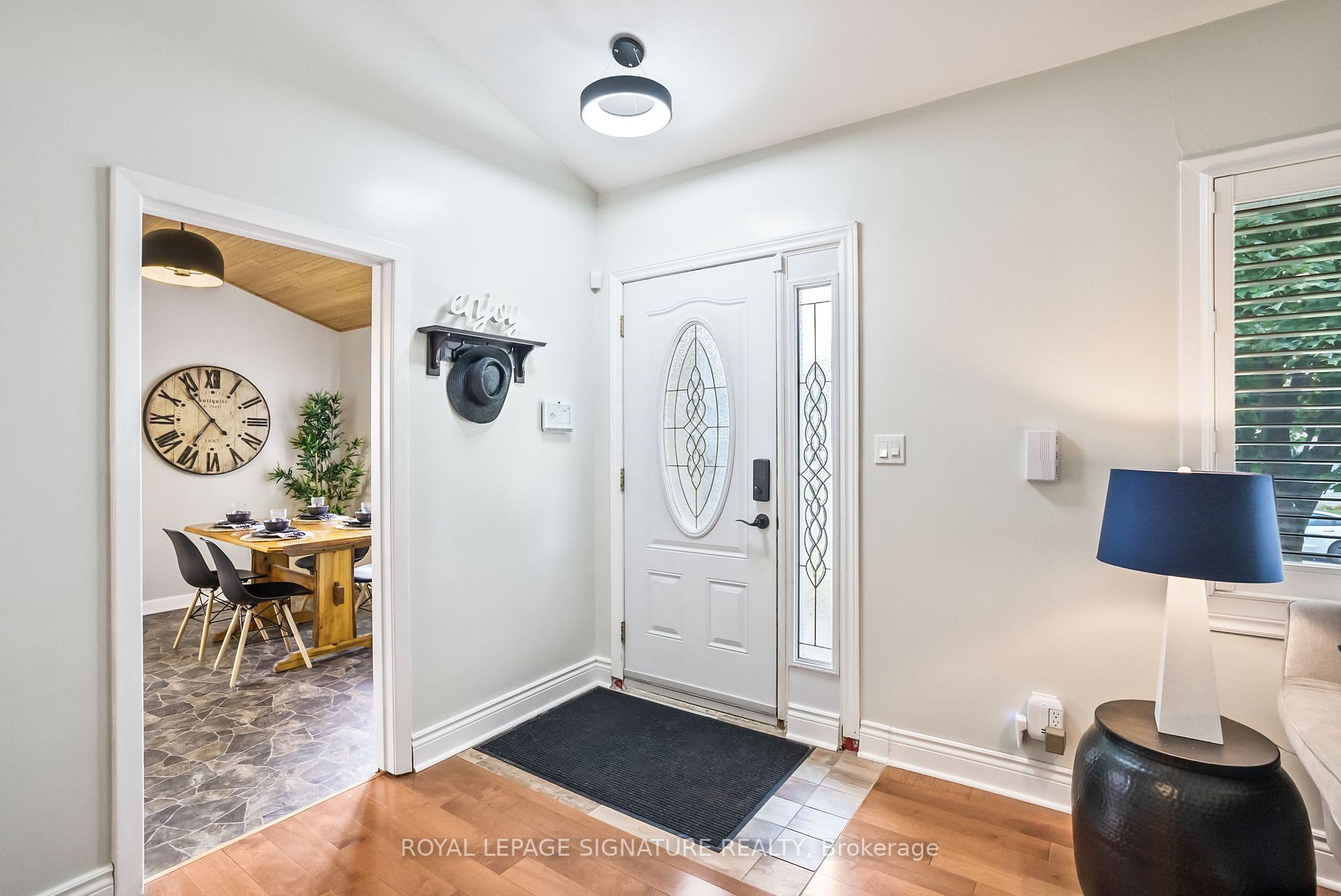 920 Greenwood Cres