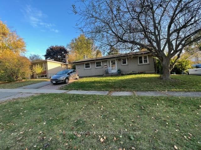 703 Clarence Dr
