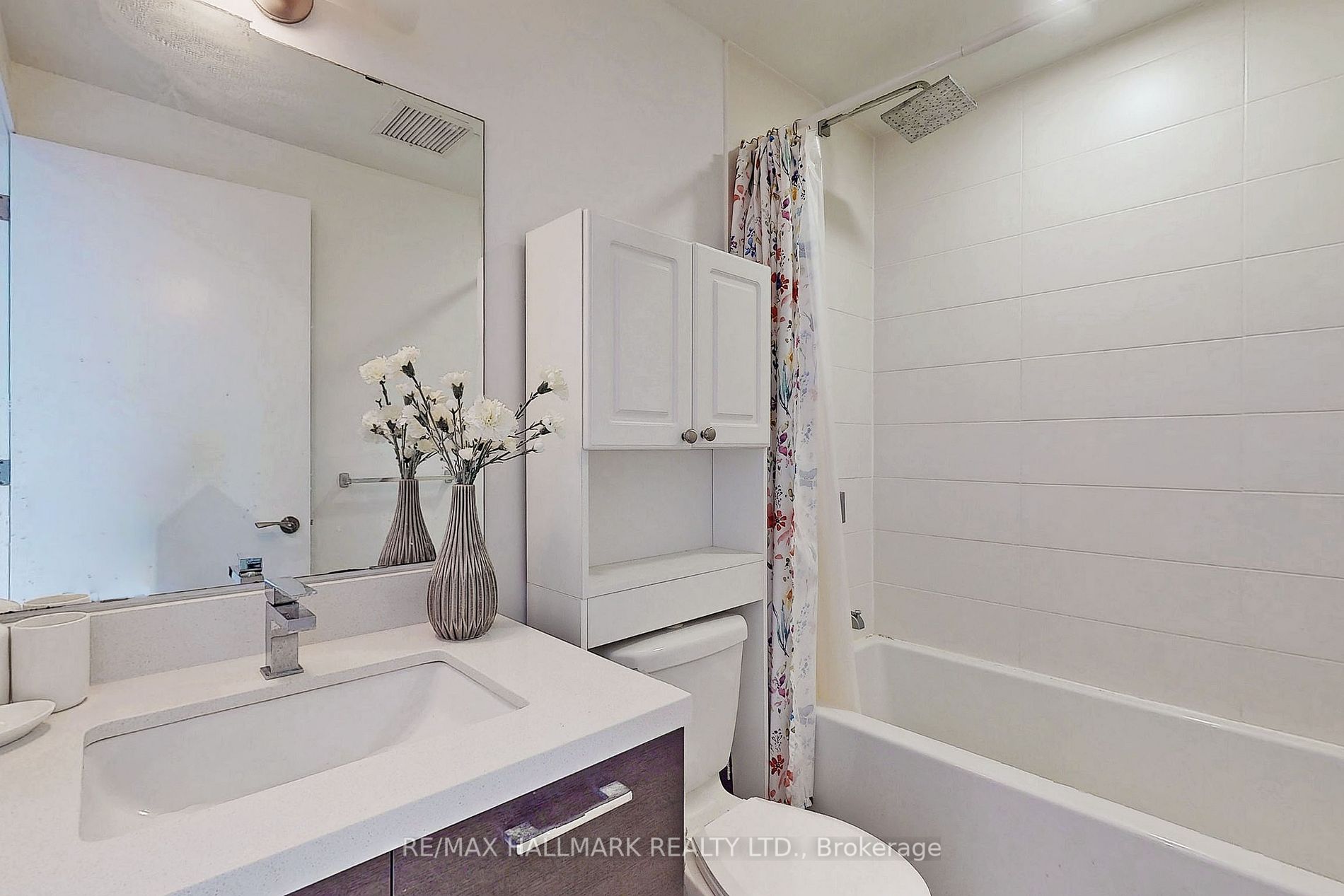 60 Haslett Ave, #406
