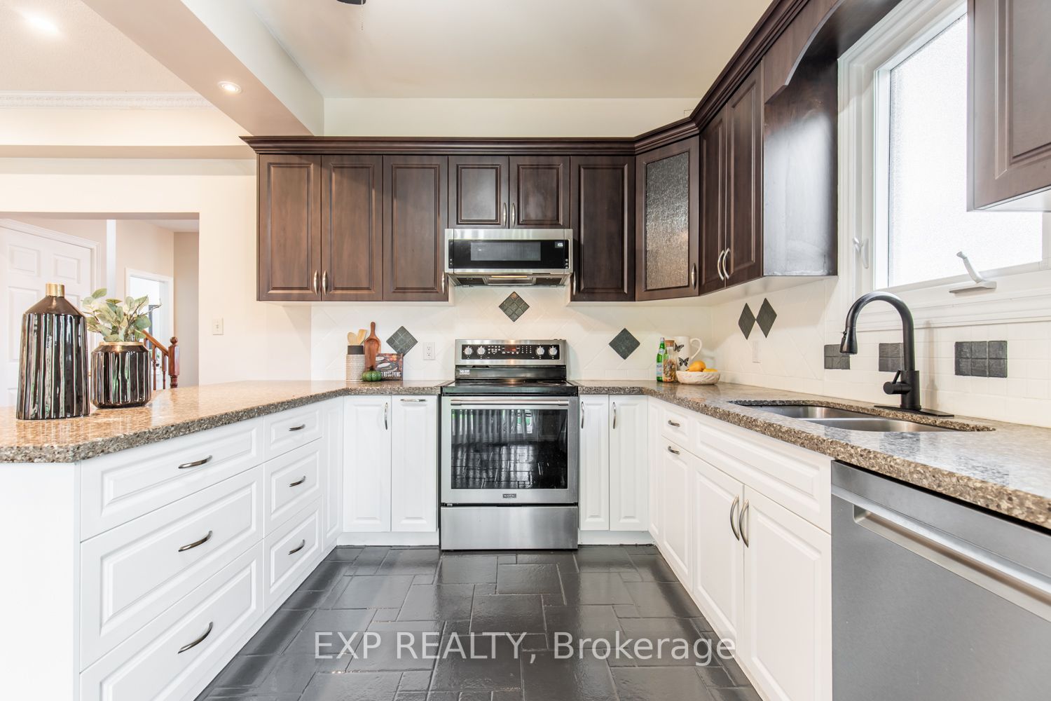 7 Robert Correll Crt