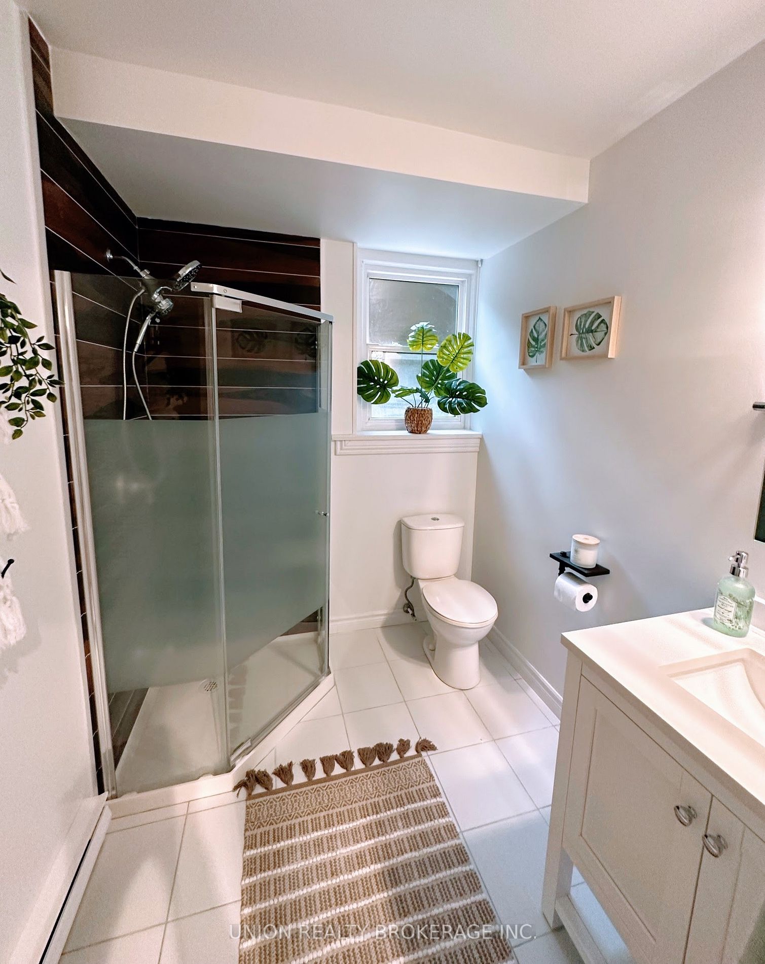 15-21 Glenfern Ave, #1