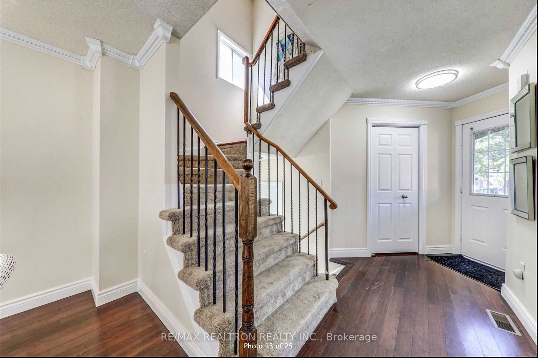 49 Millington Cres