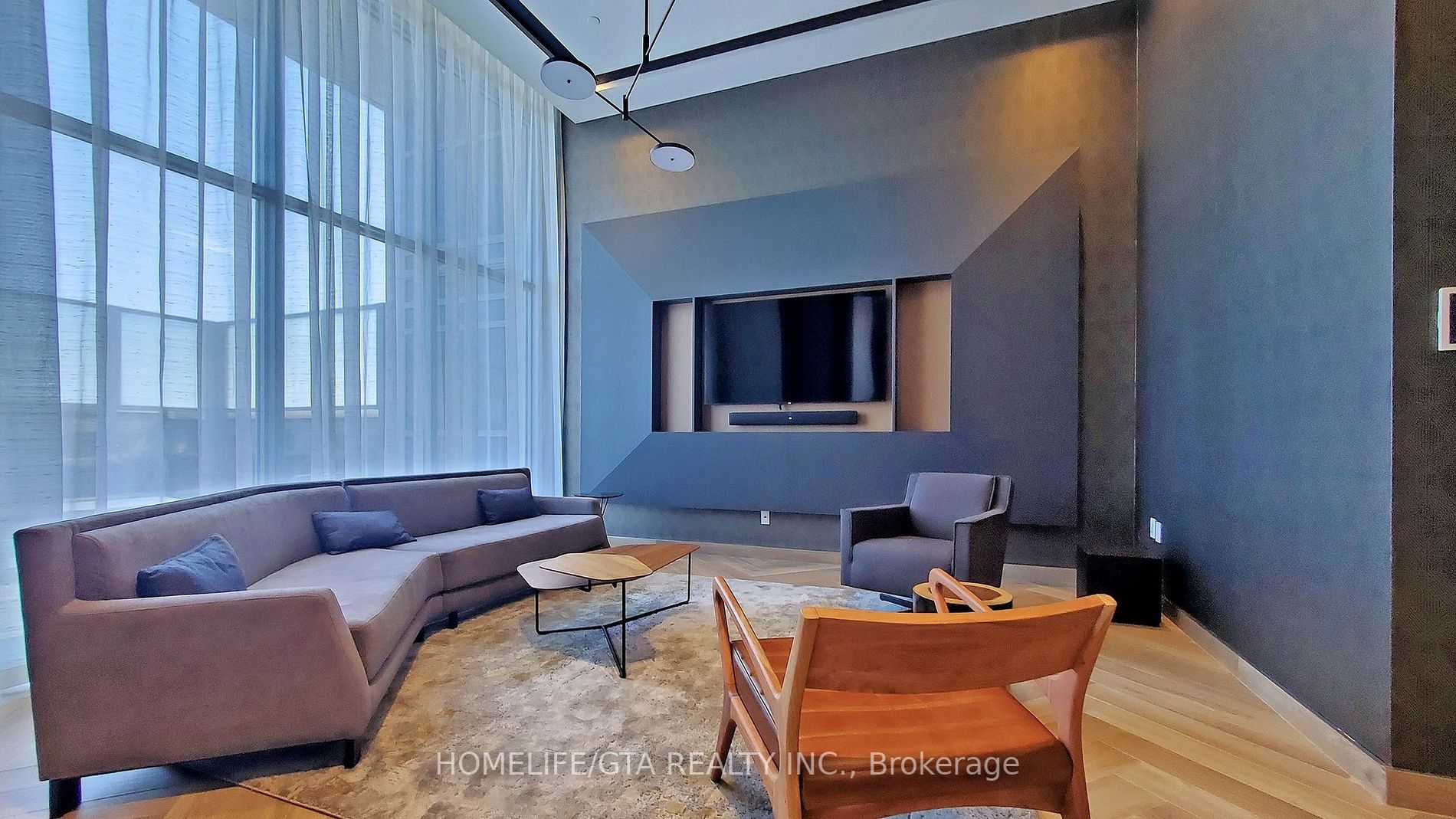 225 Village Green Sq, #1201
