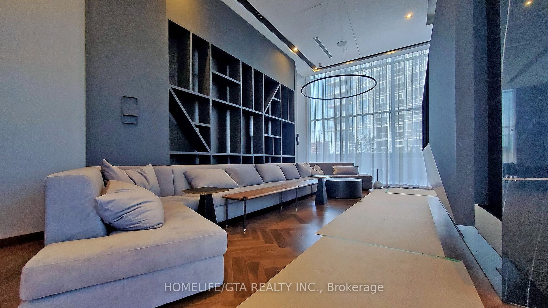 225 Village Green Sq, #1201