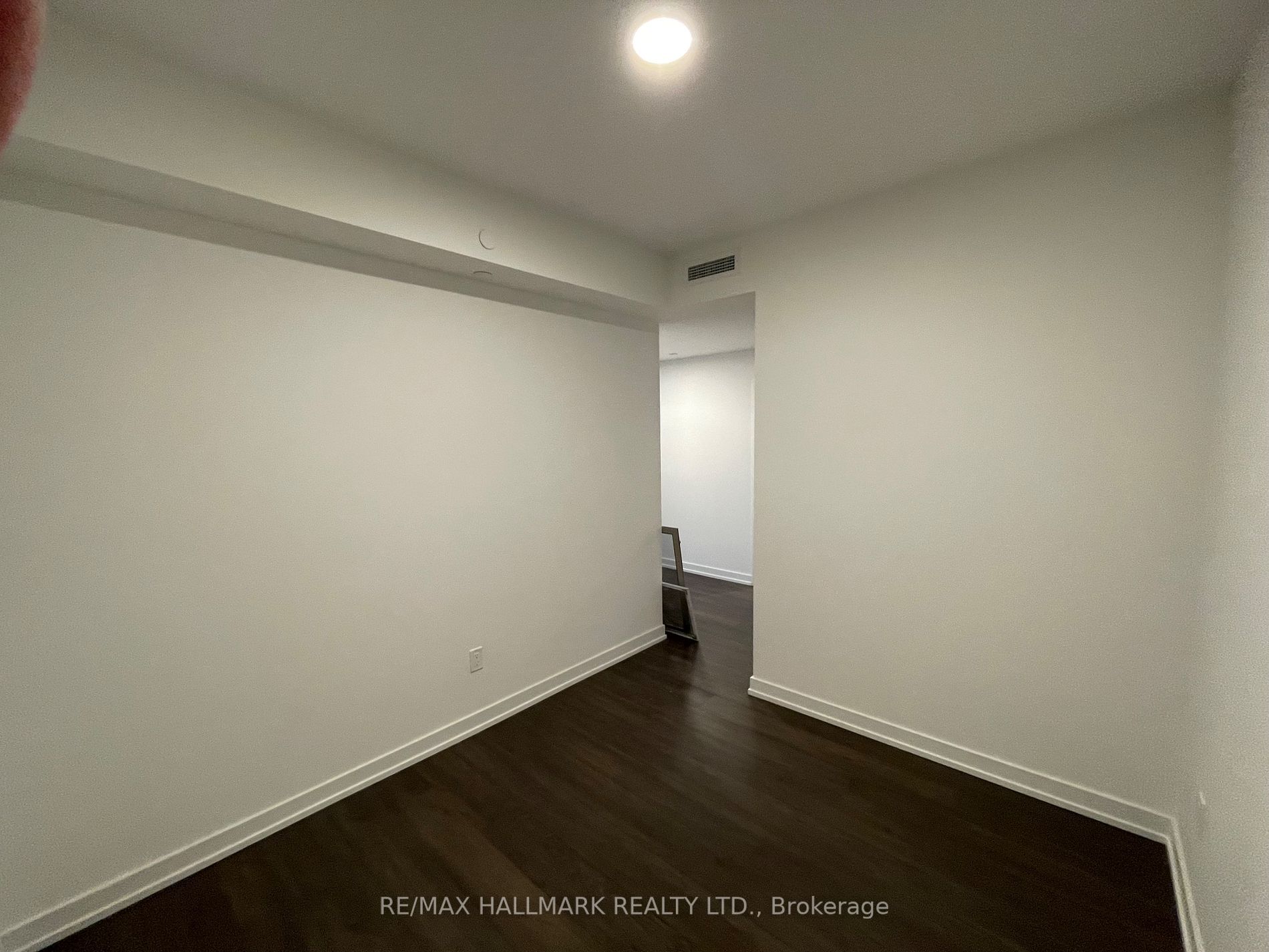 150 Logan Ave, #401