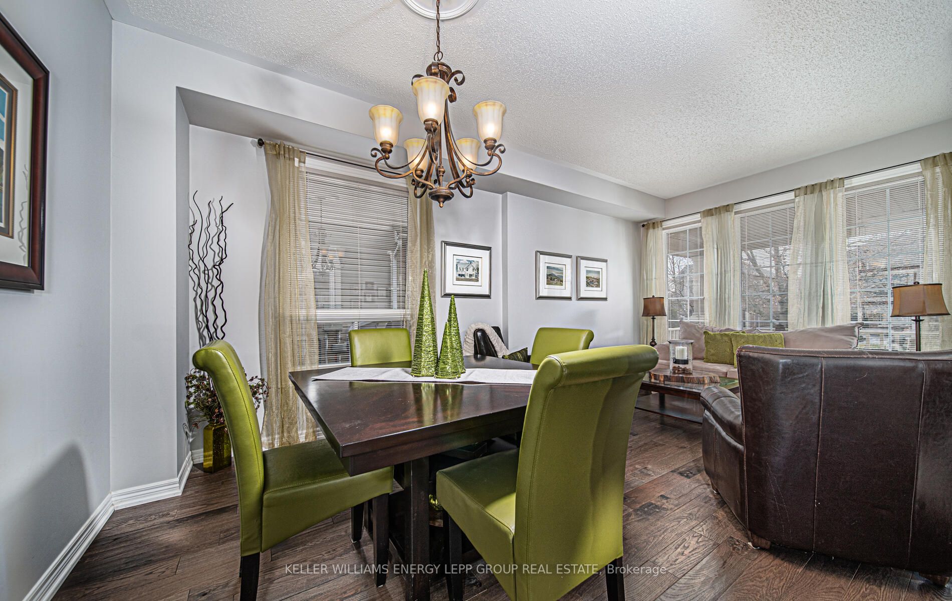 142 Vipond Rd
