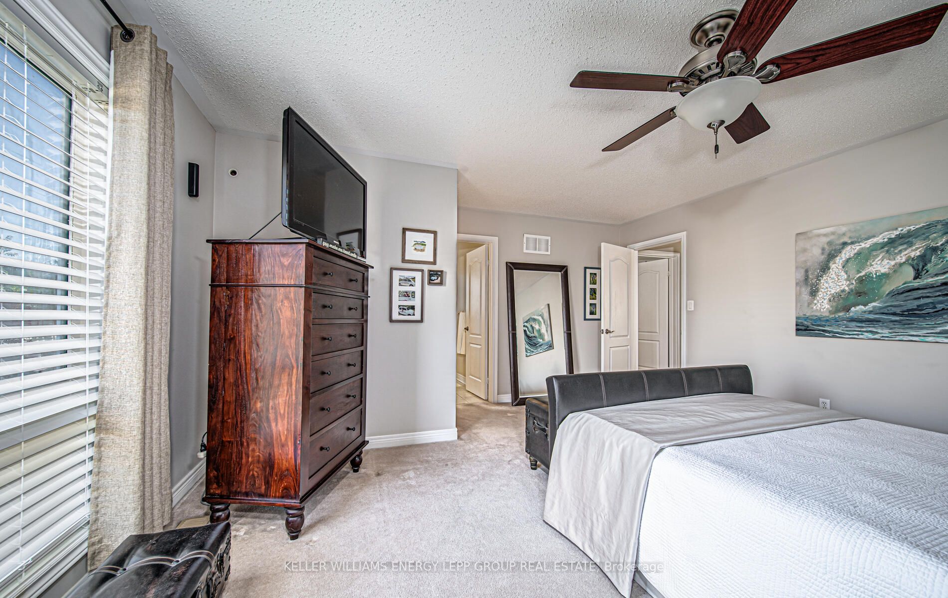 142 Vipond Rd