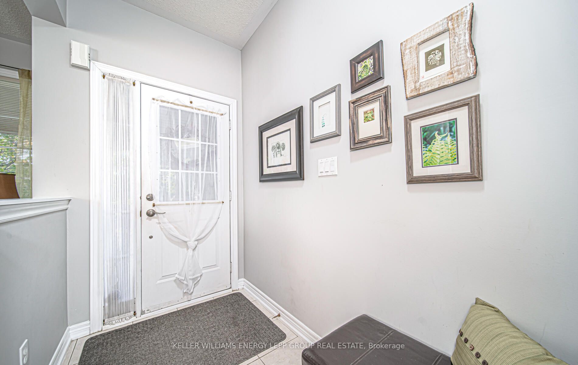 142 Vipond Rd