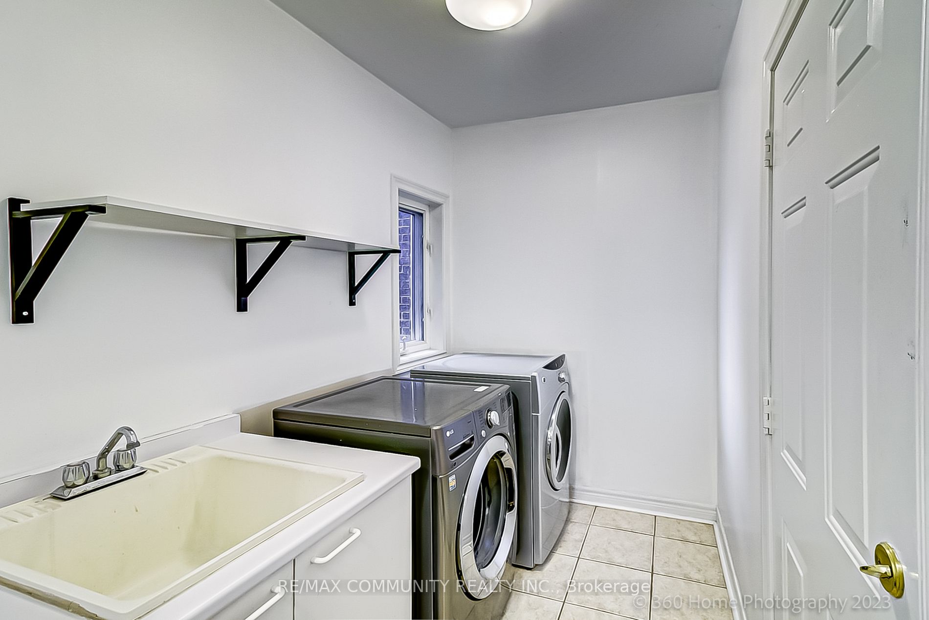 760 Craighurst Crt