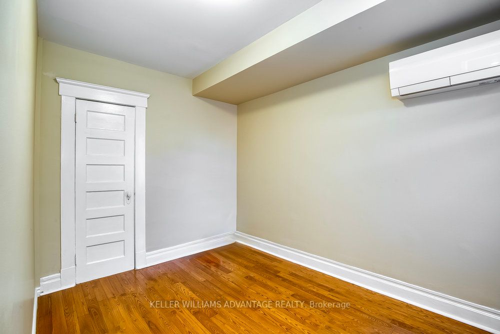 218 Broadview Ave, #Upper