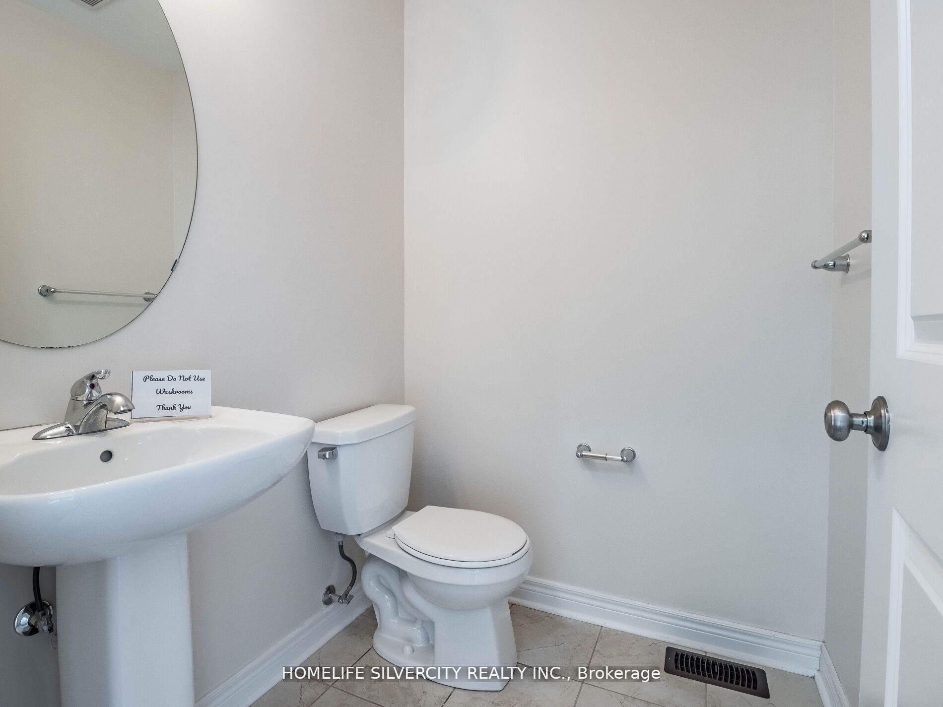 1183 Cactus Cres