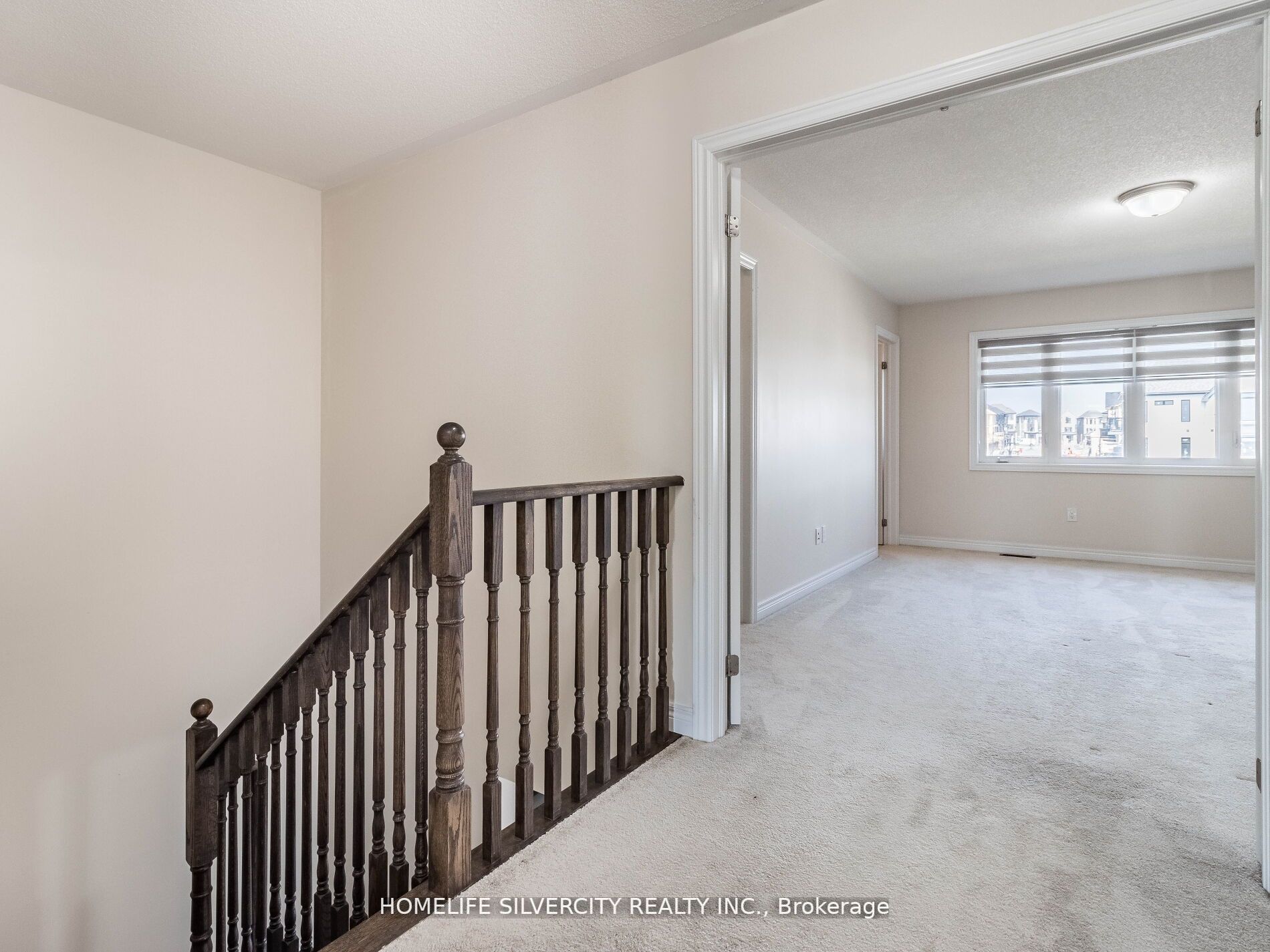 1183 Cactus Cres