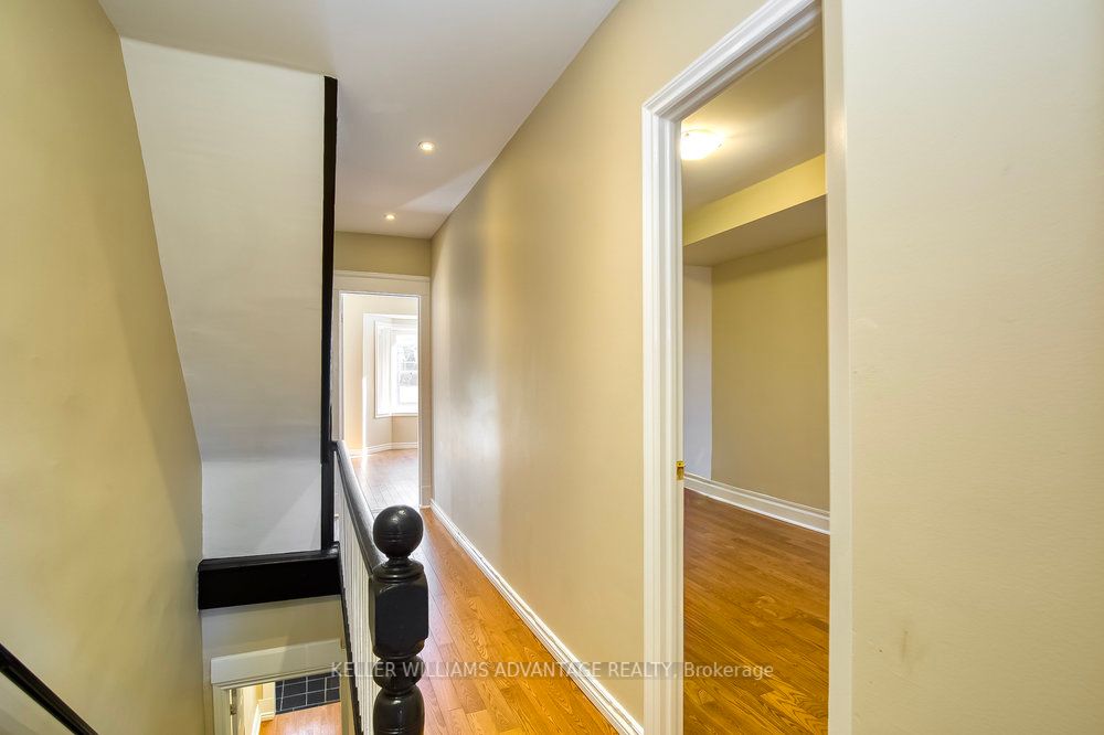 218 Broadview Ave