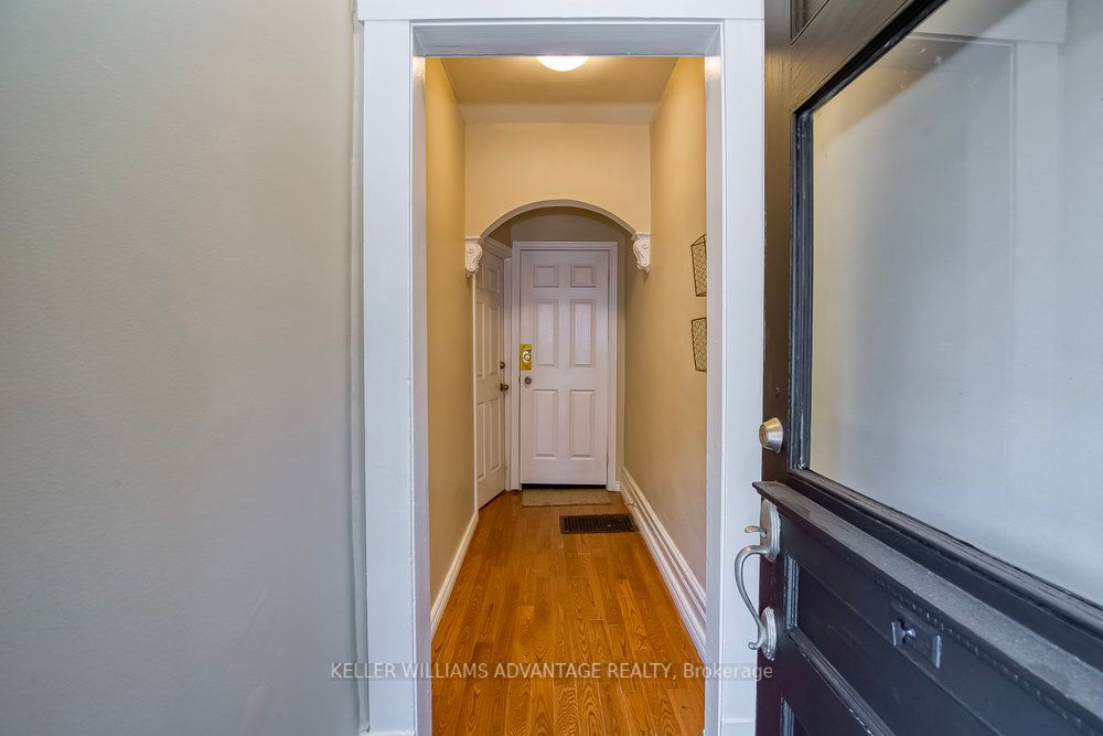 218 Broadview Ave