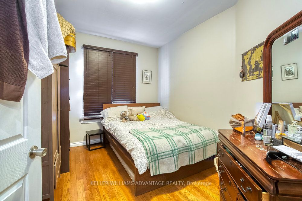 218 Broadview Ave