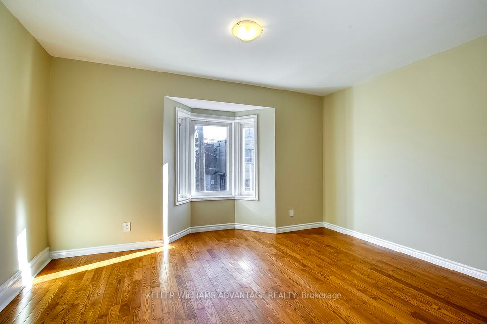 218 Broadview Ave