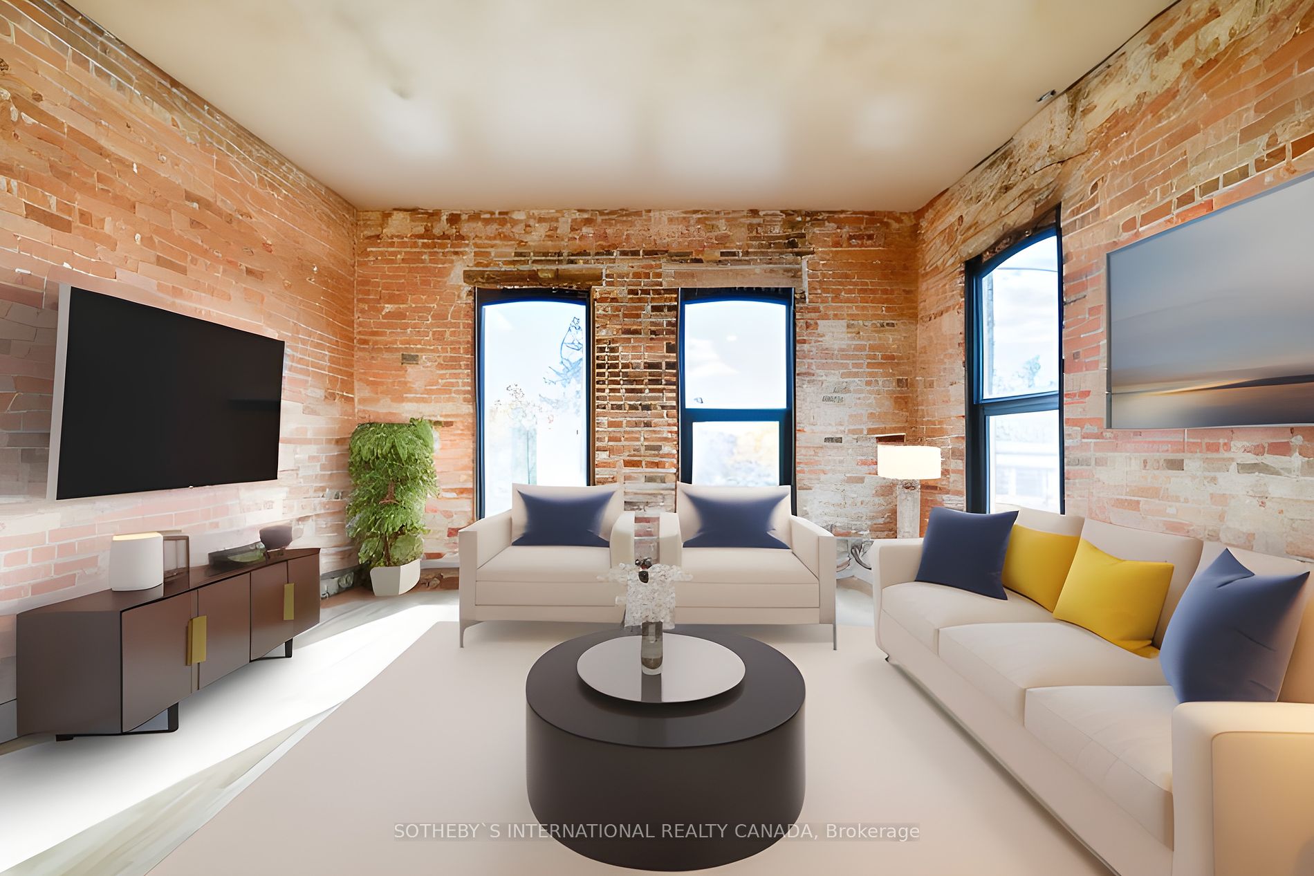 972 Queen St E, #200