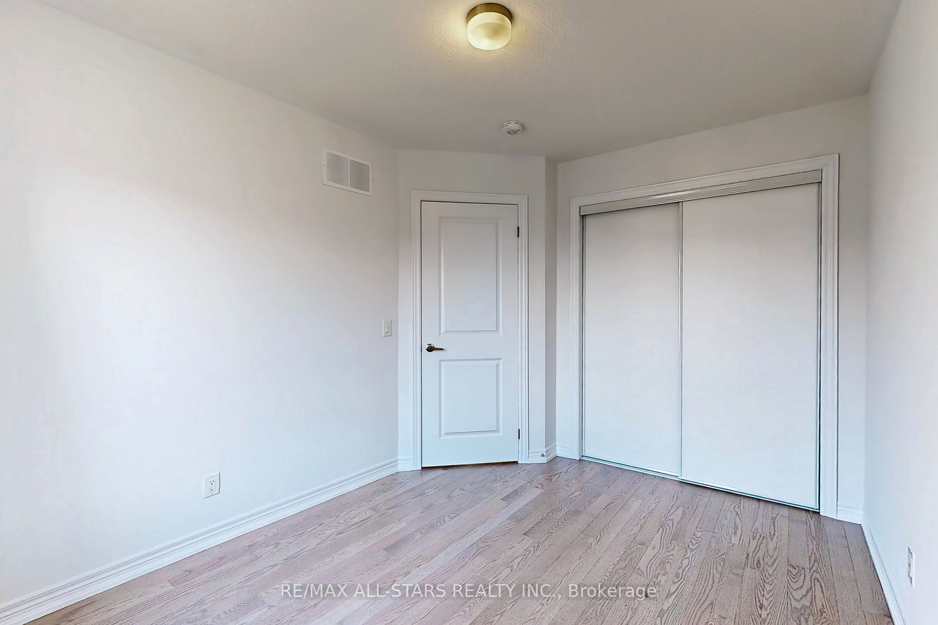 13 Sorbara Way