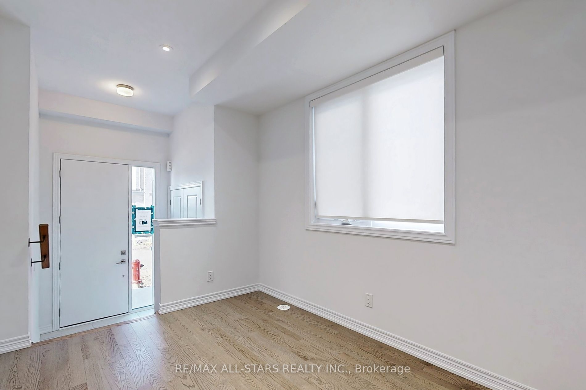 13 Sorbara Way