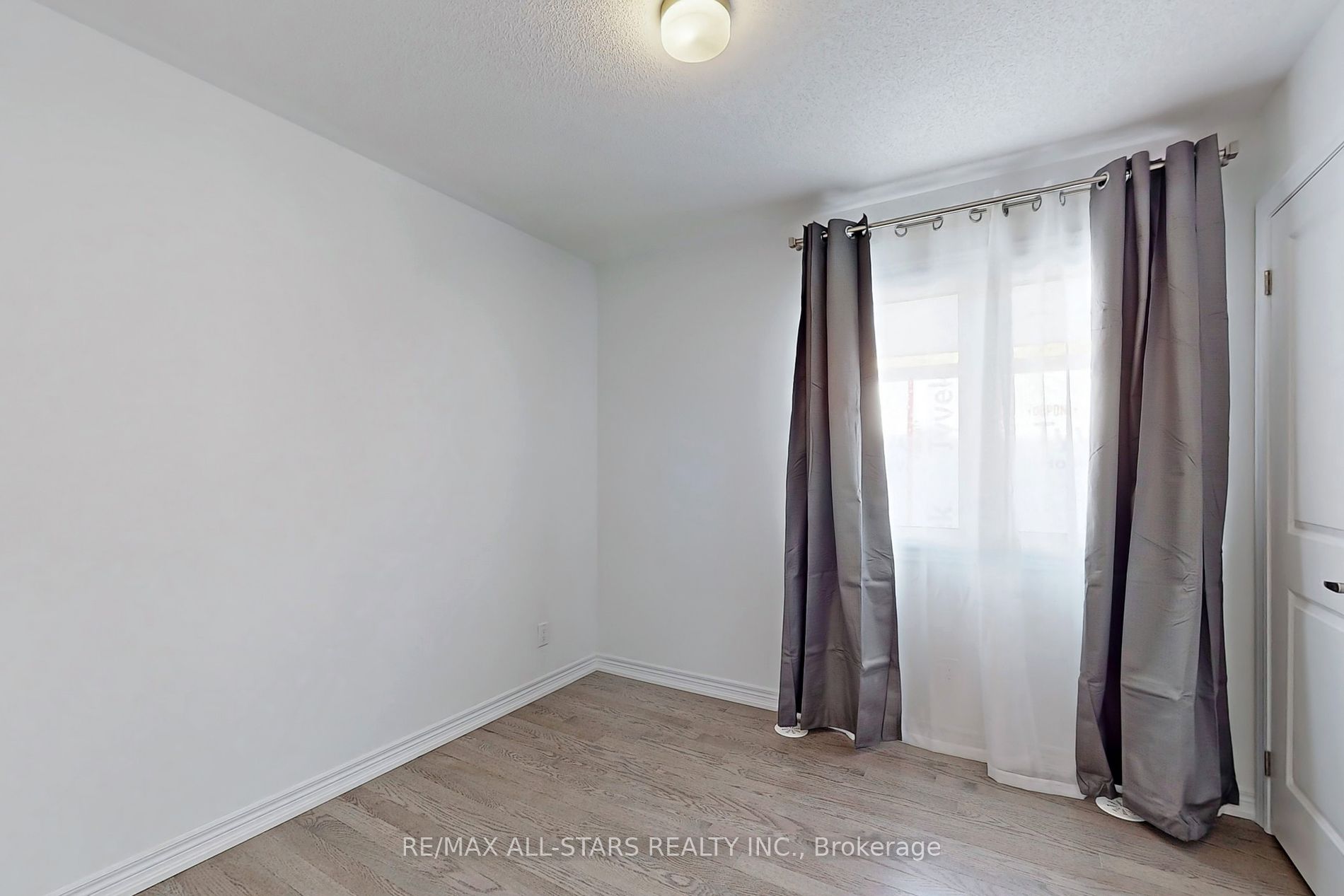 13 Sorbara Way