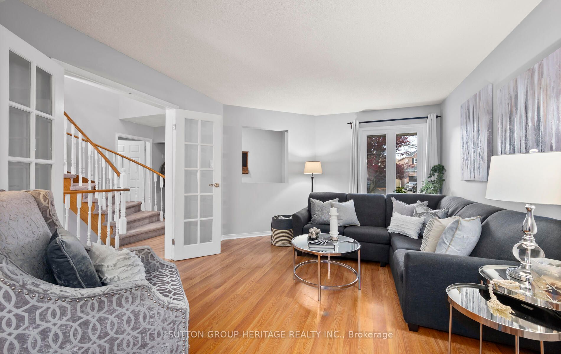 46 Macdermott Dr