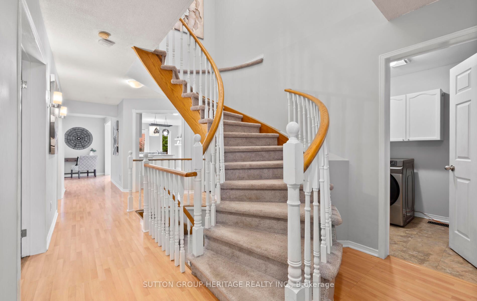 46 Macdermott Dr