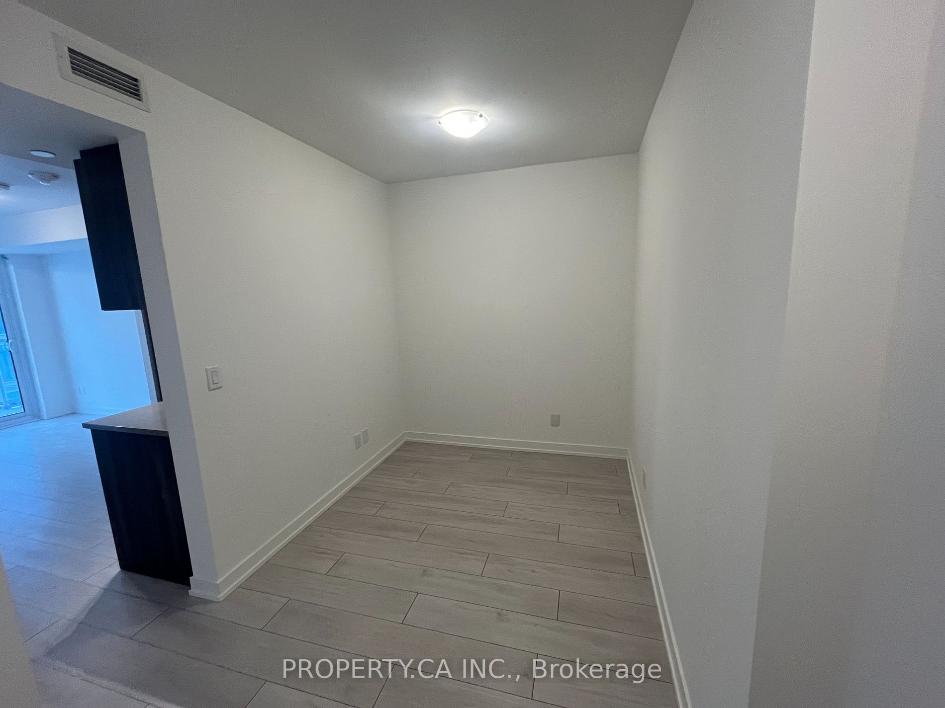 2033 Kennedy Rd, #1512