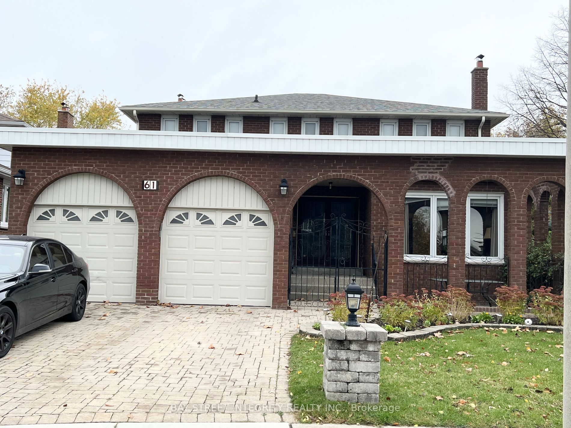 61 Morbank Dr