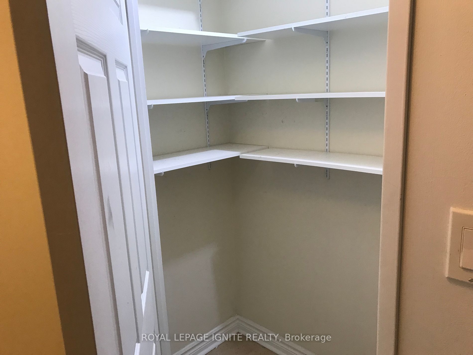 11753 Sheppard Ave E, #305