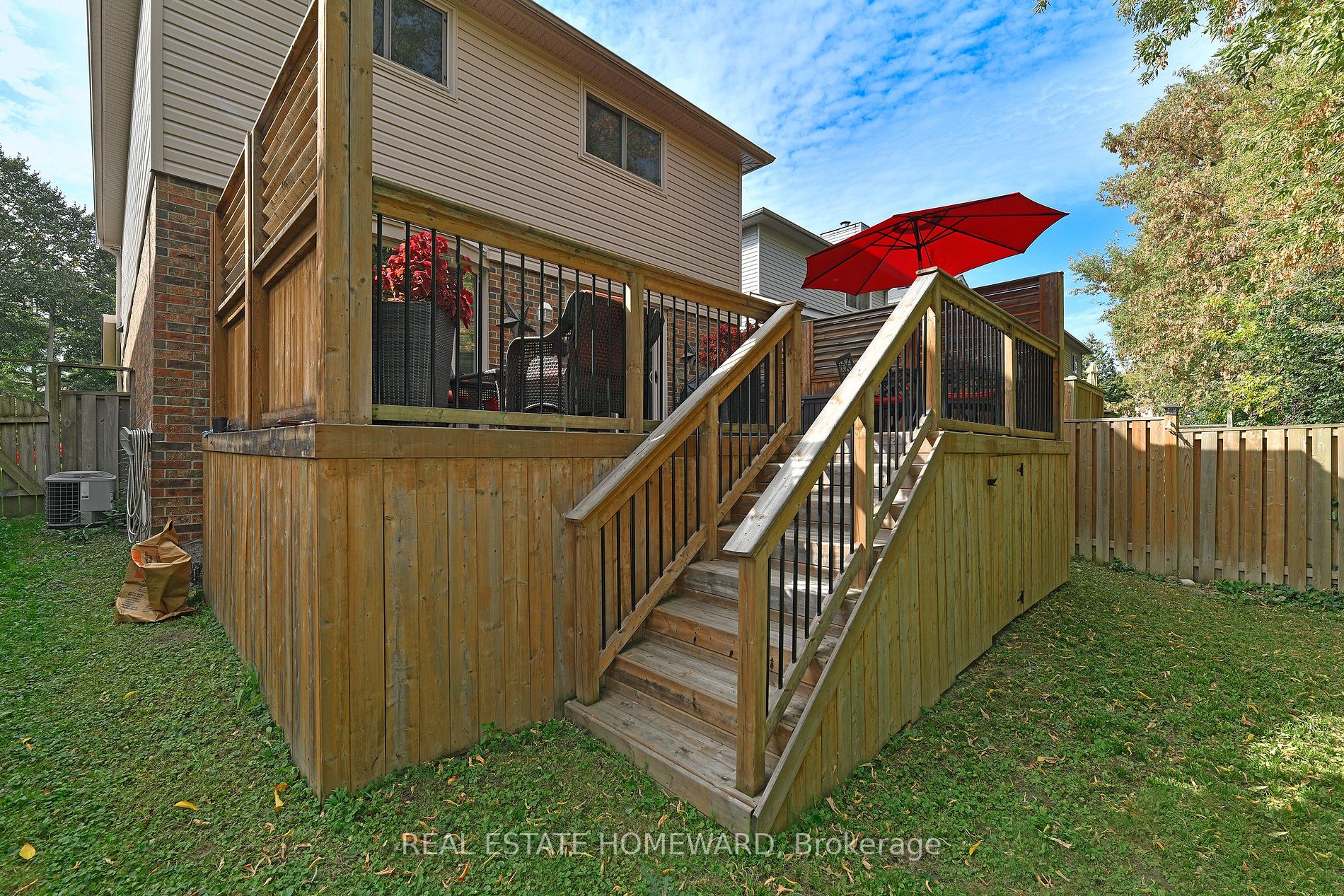 45 Harman Dr E