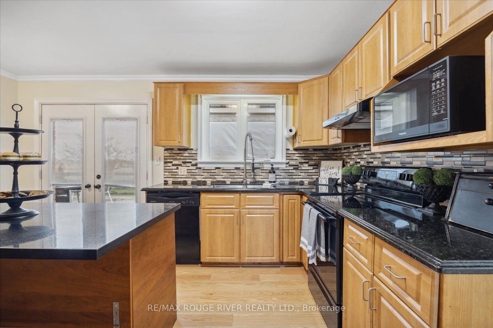16601 Island Rd
