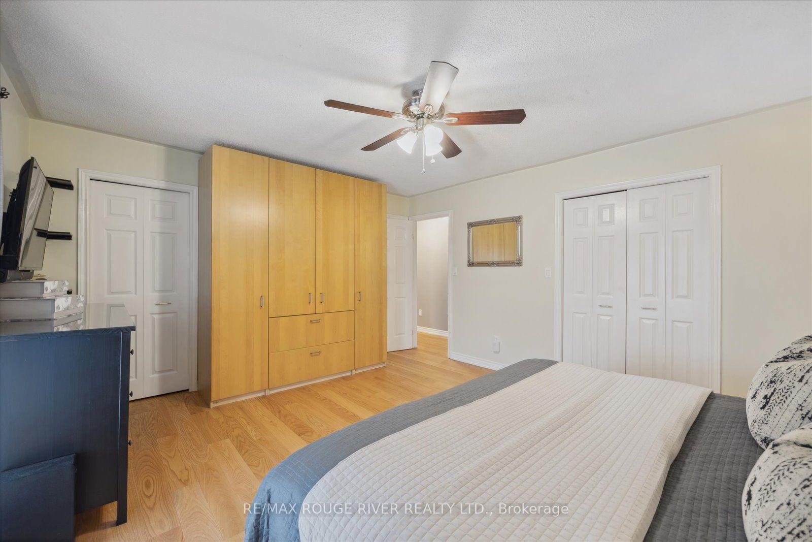 16601 Island Rd