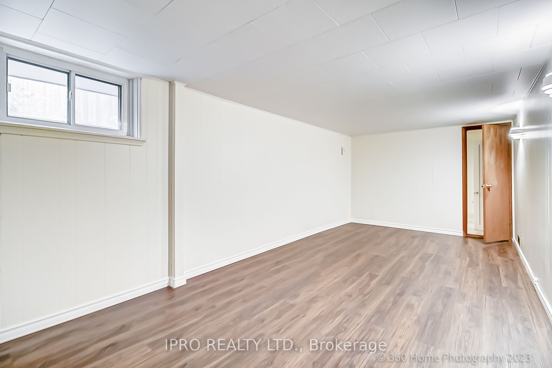 20 Florens Ave